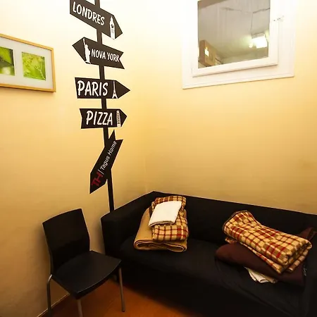 Tagus Hostel *