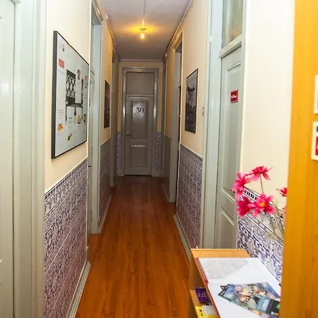 Hostel Tagus *
